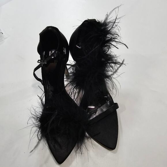 JLO Jennifer Lopez x REVOLVE Sunset Sandal in Black - Picture 4 of 12